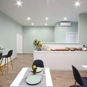Napoliseason & Breakfast Bed & Breakfast Napoli